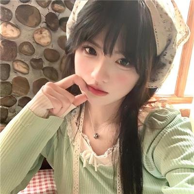 黑唇 封面